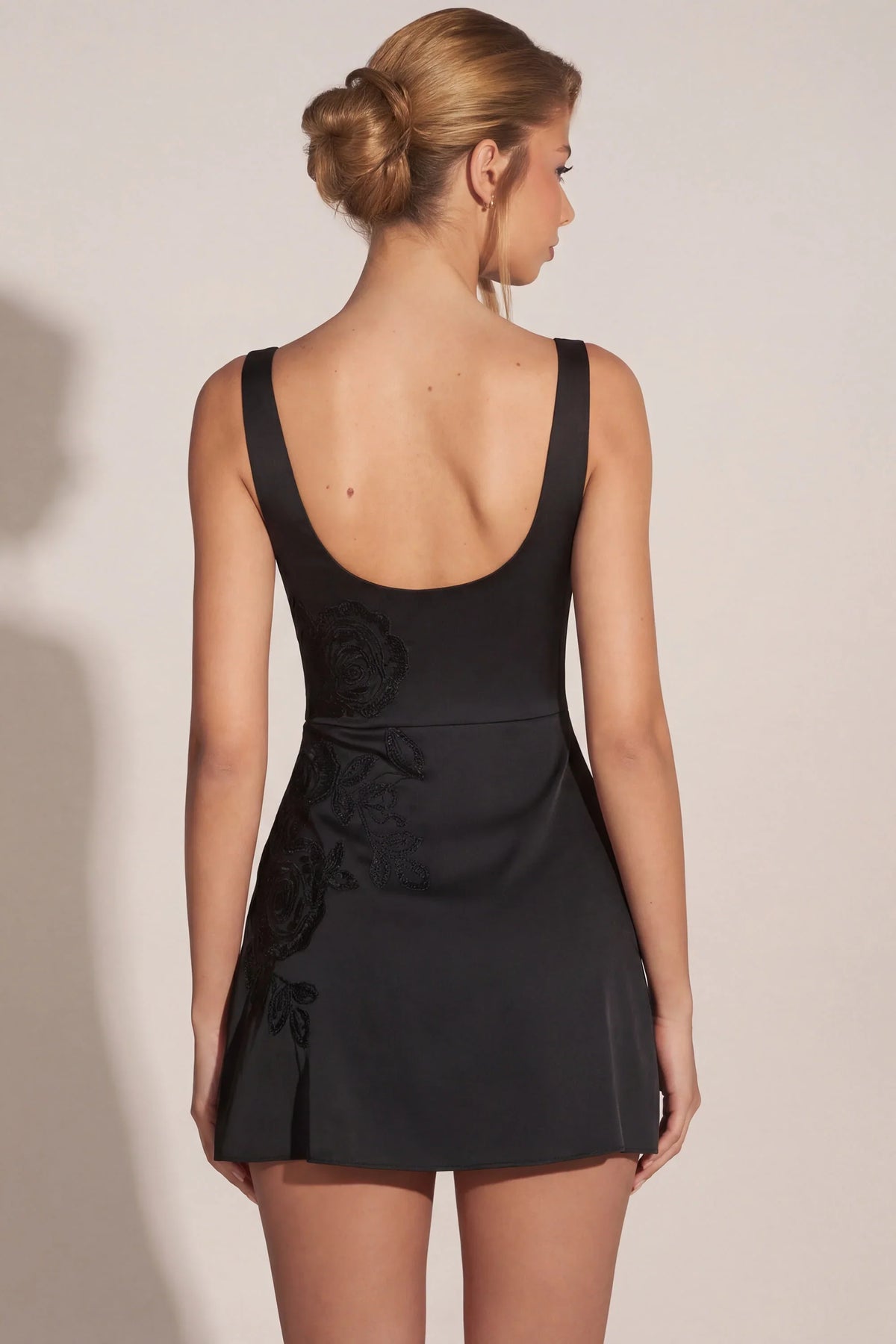 Embellished Scoop-Neck Fitted Mini Dress in Black