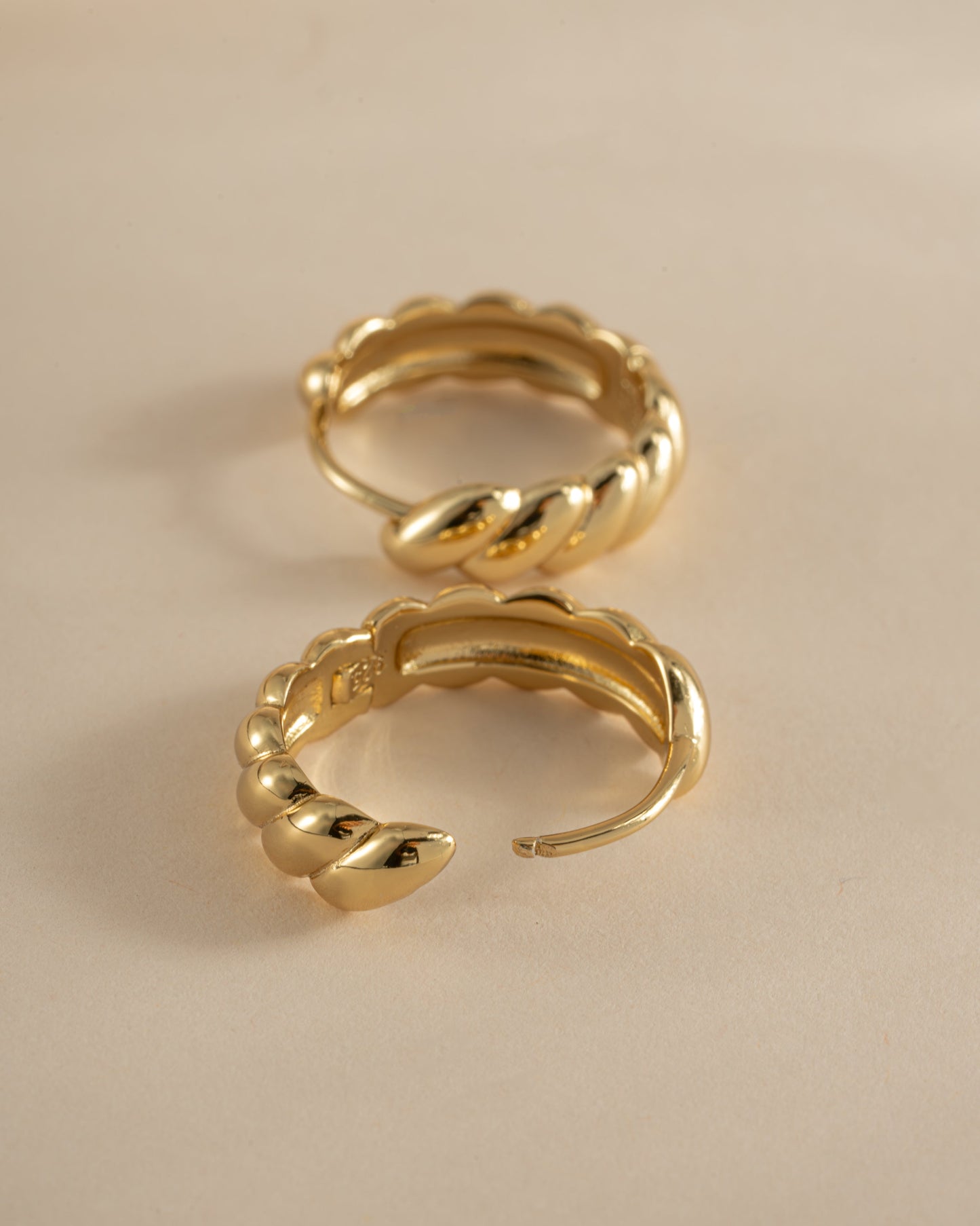 Jacky Hoop Earrings