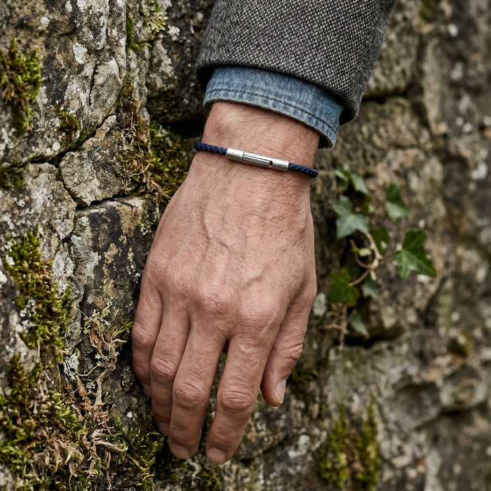 Cudworth MAGRO Leather 3mm with stainless steel clasp bracelet 21.5MM - CIELO DI MEZZANOTTE