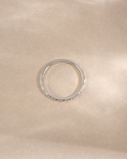 Simple Geometric Stacking Ring