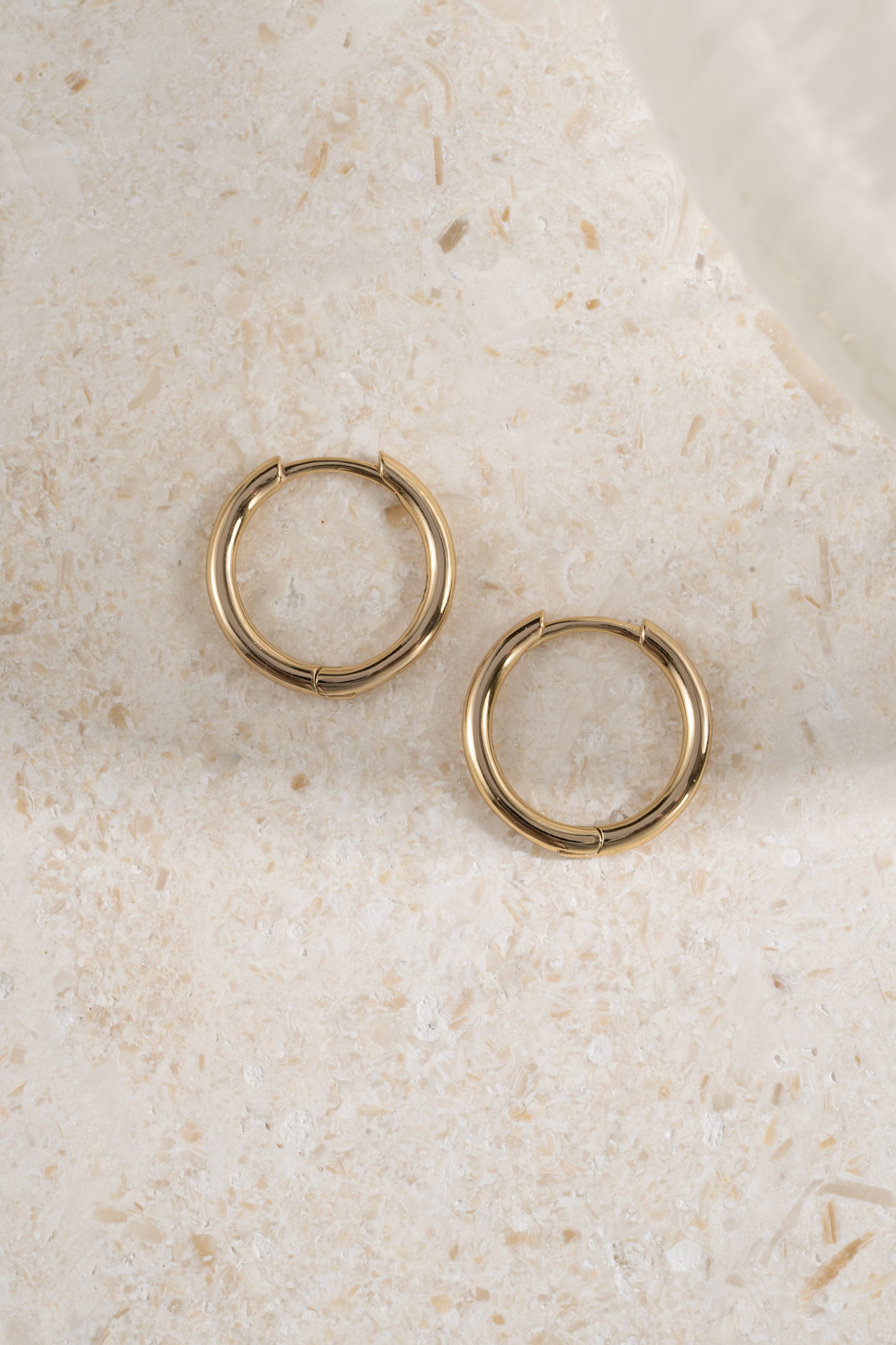 13mm Minimalist Small Hoop Earrings