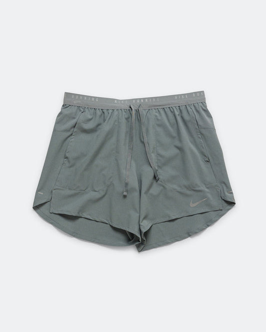 Mens Dri-FIT Stride 5in Brief Lined Running Shorts - Smoke Grey/Reflective Silver
