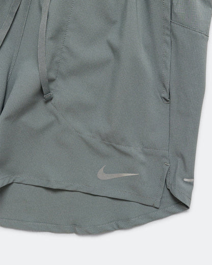 Mens Dri-FIT Stride 5in Brief Lined Running Shorts - Smoke Grey/Reflective Silver