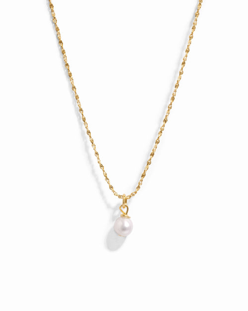 Pearl Pendant Necklace