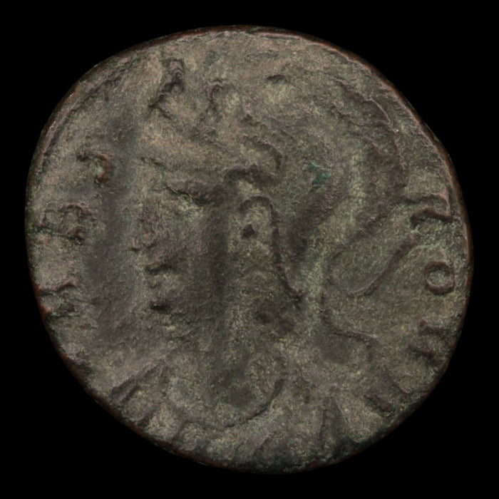 Rome, Constantine I or Sons, Urbs Roma with Soldiers Reverse - 332 to 340 CE - Roman Empire