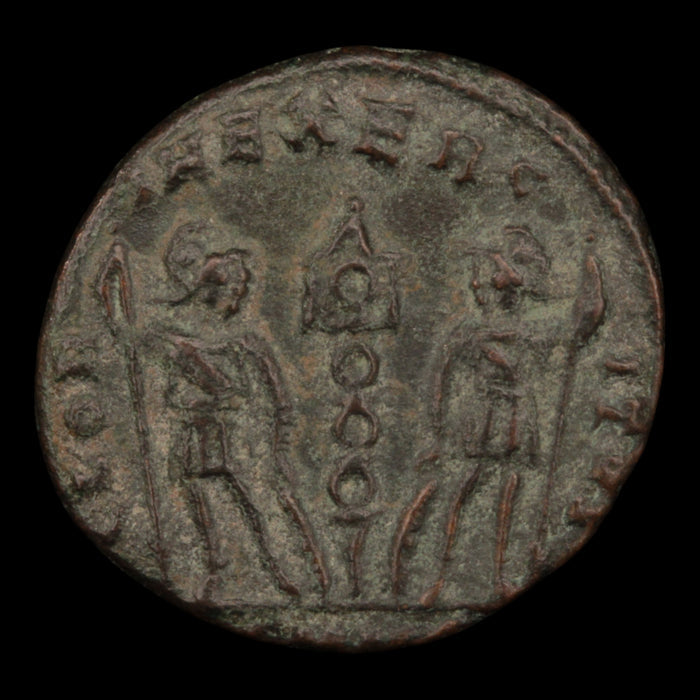 Rome, Constantine I or Sons, Urbs Roma with Soldiers Reverse - 332 to 340 CE - Roman Empire