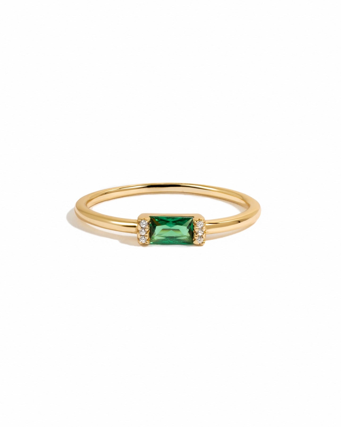 Emerald Simple Baguette Ring