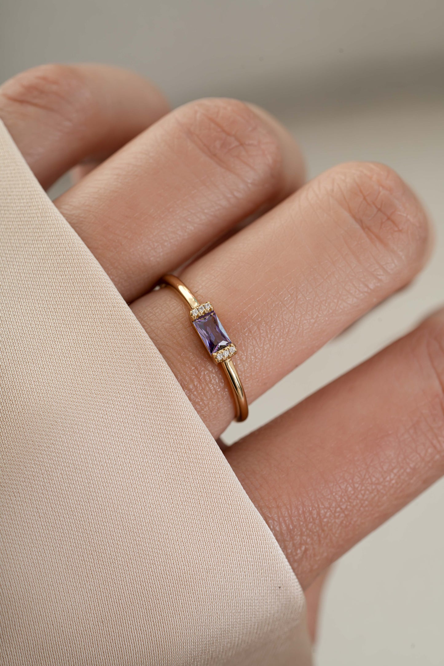 Amethyst Simple Baguette Ring