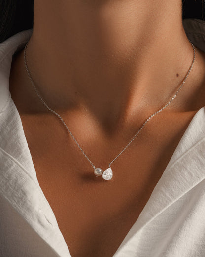 Toi et Moi Pearl Necklace