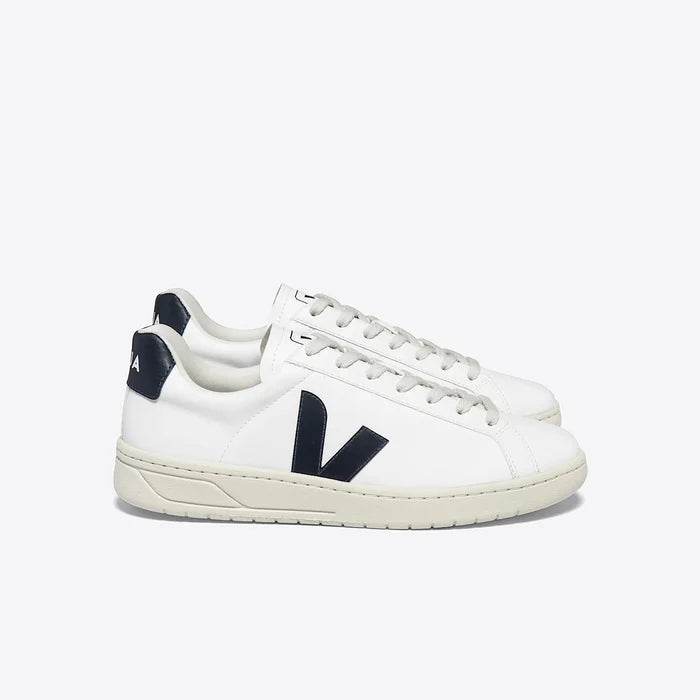Veja Women's Urca Sneakers