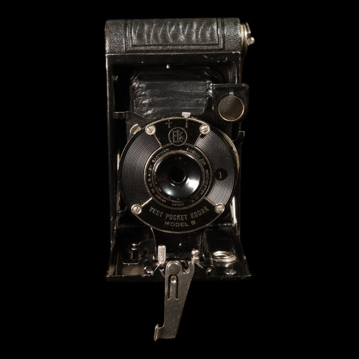 Vest Pocket Kodak Model B, With Box - 1925 to 1934 - Antique Camera