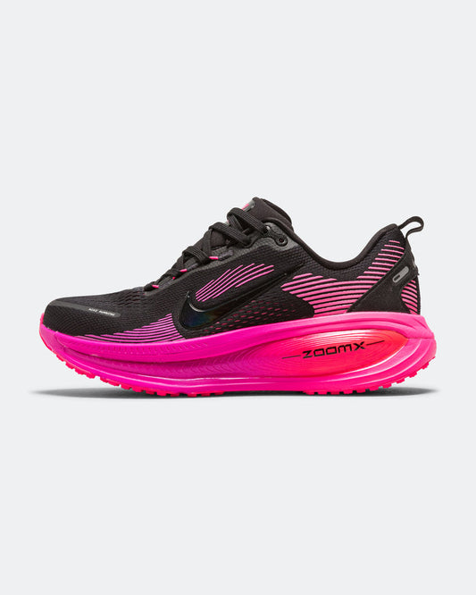Womens Vomero 18 - Black/Black-Hyper Pink-Laser Crimson