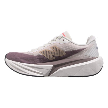 Zapatilla New Balance FuelCell Rebel V5 De Mujer
