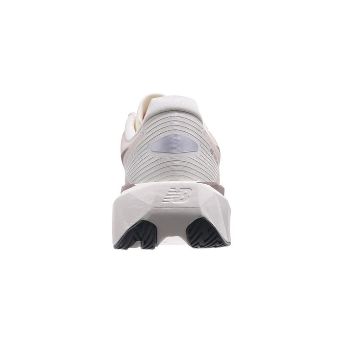 Zapatilla New Balance FuelCell Rebel V5 De Mujer