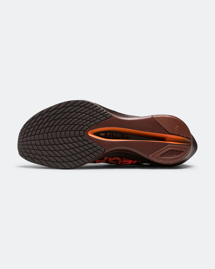 ZoomX Vaporfly Next% 4 Renegade - Brown Basalt/Hyper Crimson
